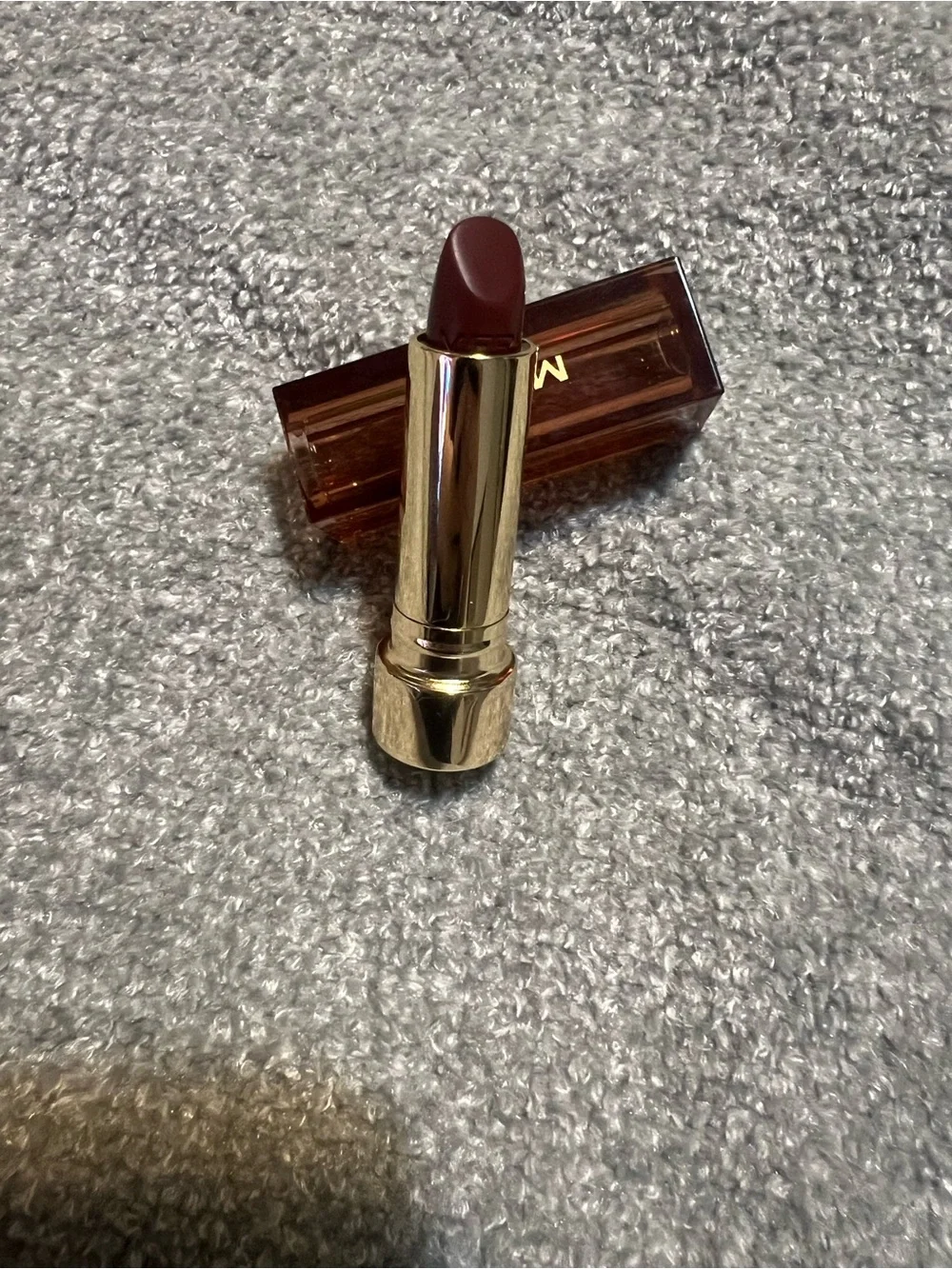 Merit Lipstick L’Avenue